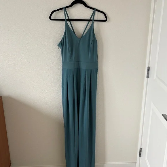NWT Halara Breezeful Jumpsuit - Picture 8 of 8